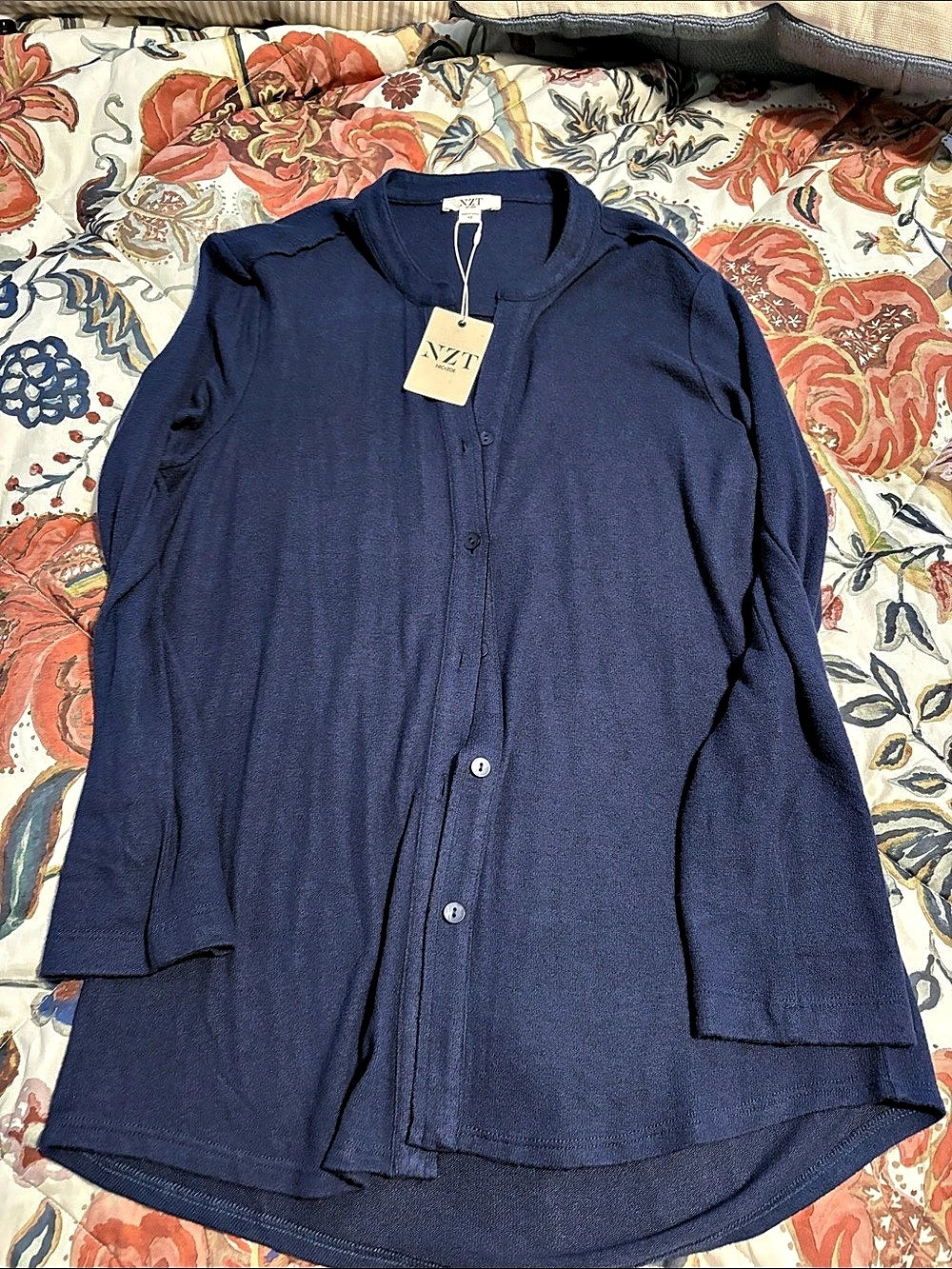 NYT Long Sleeve Button Front Top in Blue Size XS NWT
